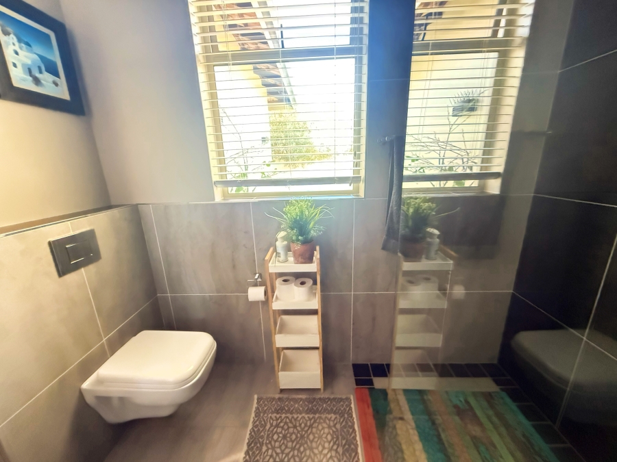 4 Bedroom Property for Sale in Langebaan Country Estate Western Cape